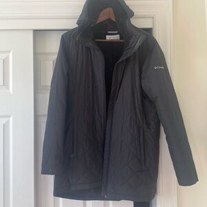 Columbia coat. Womens size large. Black